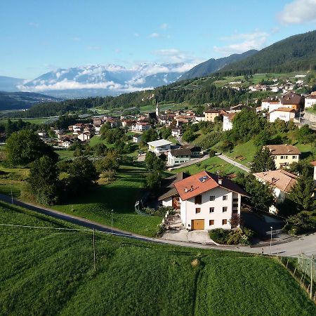 B&B Raina Castelfondo Exterior photo